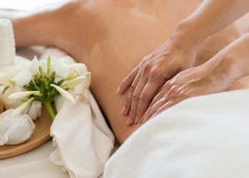아로마 마사지